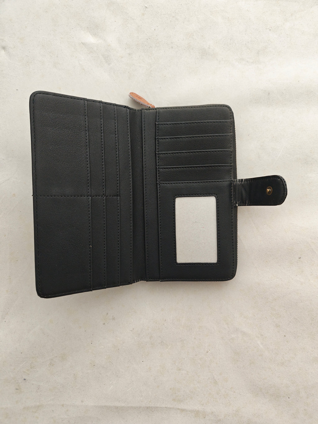 Ladies Wallet – Black Horses